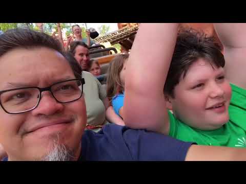 Adam and Tiffy’s Disney Days XV: Majestic Hat (Day 3)