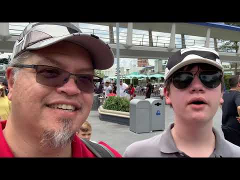 Adam and Tiffy’s Disney Days: Memorial Day Weekend! (Day 2)